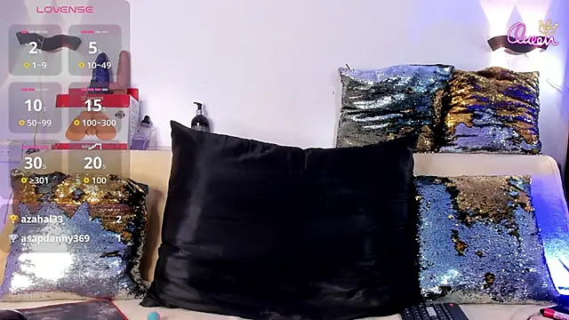Emili_Roux Show Webcam