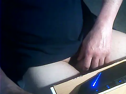 igracek30 Live XXX Chat