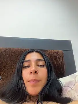 Meganmilk1 Show in webcam