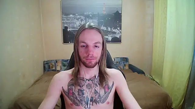 AdamDickensn Webbikameraesitys