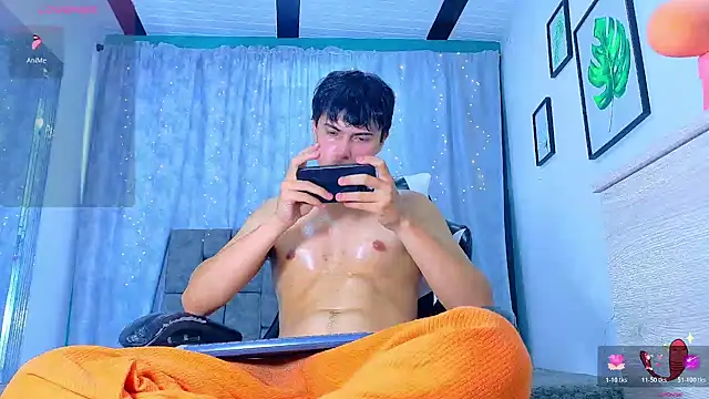 Dantekent Live XXX-Chat