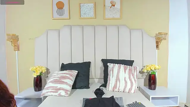 Sara_Hanks webkamerás műsora