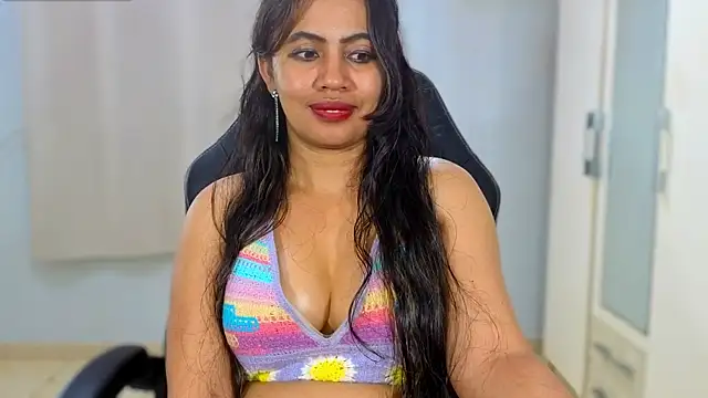 FannyXhot Adlı Modelin Canlı XXX Sohbeti