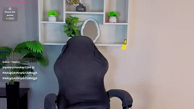 Lori_Bllossom Adlı Modelin Canlı XXX Sohbeti