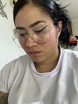 Sweet__Nurse1 Show in webcam