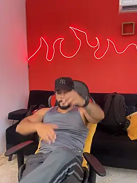 Chat XXX en directo de Mike_savage3