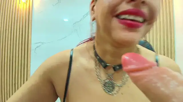 Chat +18 de Anabella_Thompson ao vivo