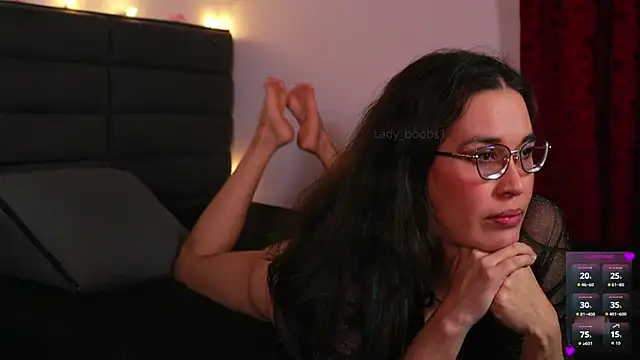 kathieandpovcock1 Live XXX-Chat