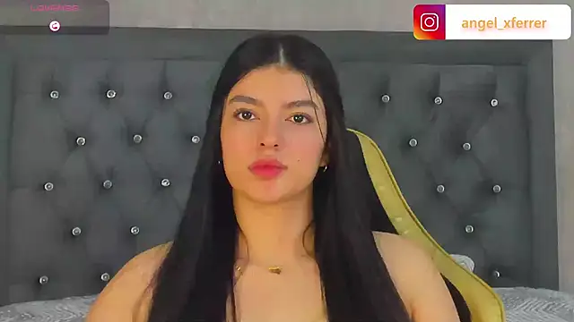 AngelxFerrer_ Chat XXX in diretta