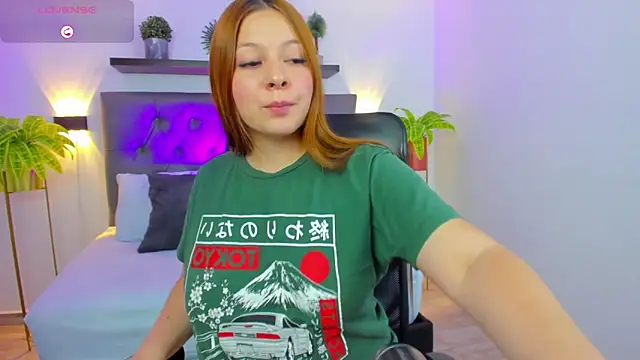 kitty_sweeety_: απευθείας συνομιλία ΧΧΧ