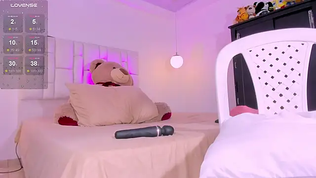 CodyTwink Adlı Modelin Canlı XXX Sohbeti
