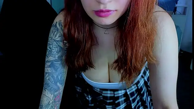 Evelyn_Adams' Live XXX Chat