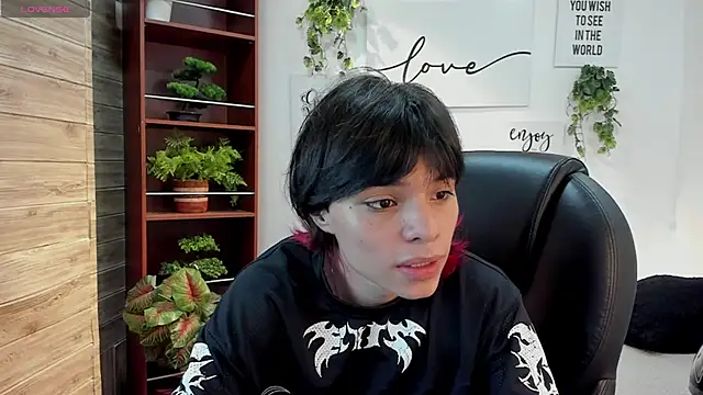 Вебкам-шоу coby_cum
