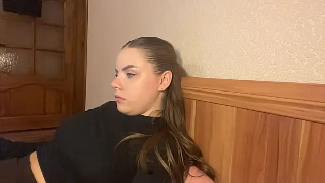 Czat XXX na żywo – LeishaRocher