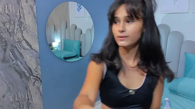 Chat XXX en directo de luly_dreams