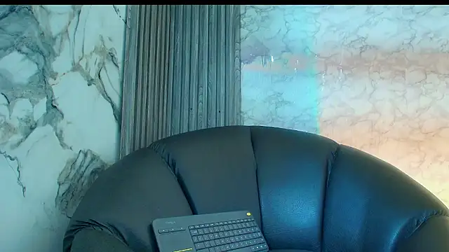 Chatroom XXX en direct de gissell__