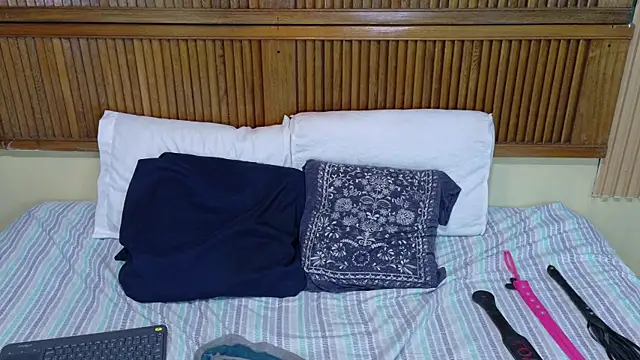 Eli666uwu Adlı Modelin Canlı XXX Sohbeti