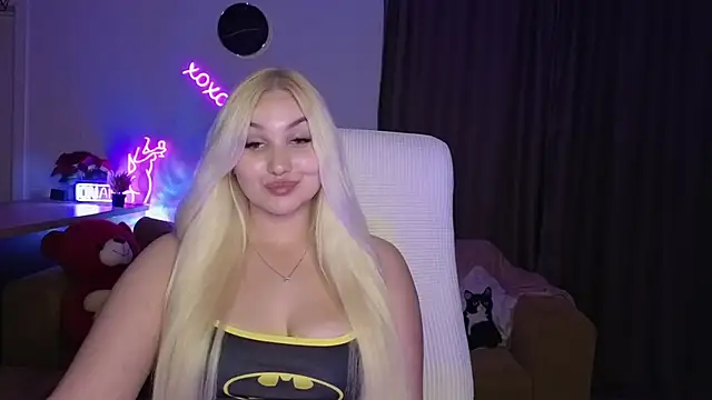 XXX chat uživo modela adrelaxina