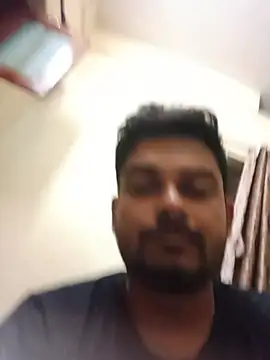 Chat XXX ao vivo de Krish_hyderabad