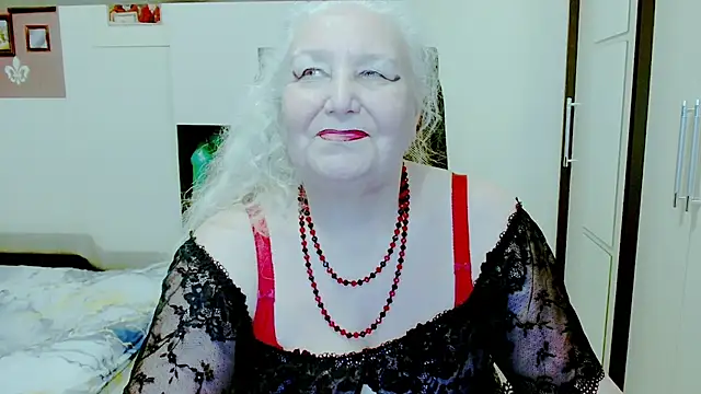 GrannyAlisa Show in webcam