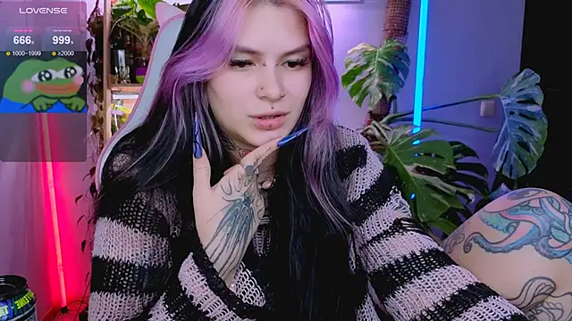 jelya_sg élő XXX-chatje