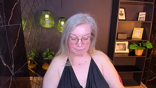NataliMellow's Live XXX Chat