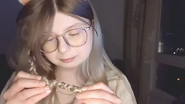 YukiBlush Chat XXX in diretta
