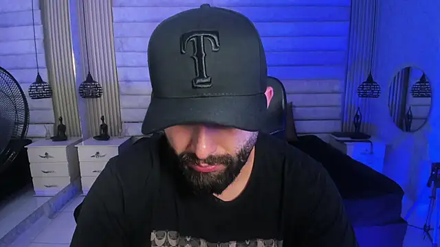 jhon_bear03 Adlı Modelin Web Kamerası Şovu
