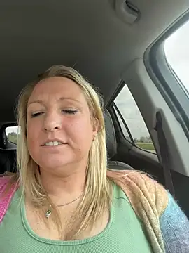 sweetkacibaby's Live XXX Chat