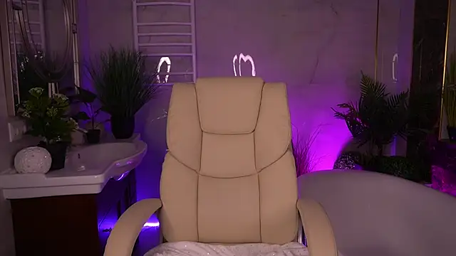 LiaBrazzerr 现场XXX聊天