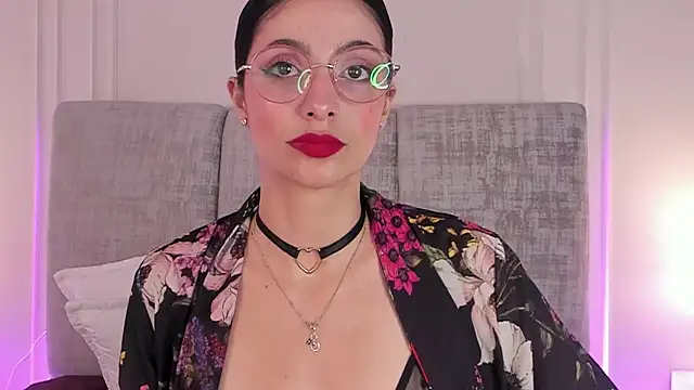 Chat +18 de Angel-bells ao vivo