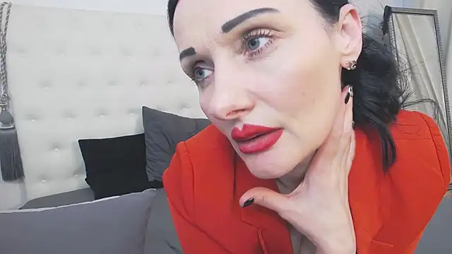 AlinaOnly Pertunjukan Webcam