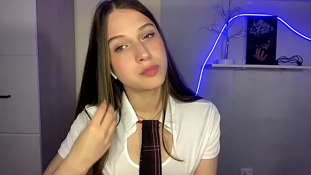 AssumingPail élő XXX-chatje