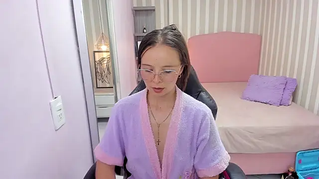 Chat XXX Live LORELAIGIVEN