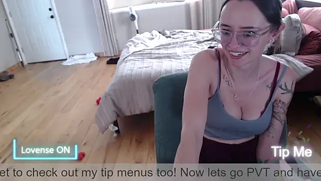 Plantbabeee's Webcam Show