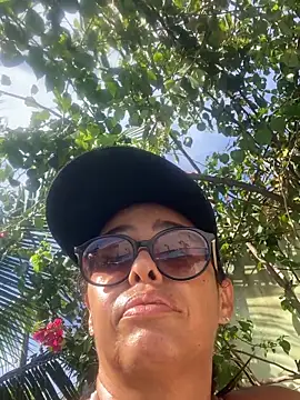 AMYBRASIL élő XXX-chatje