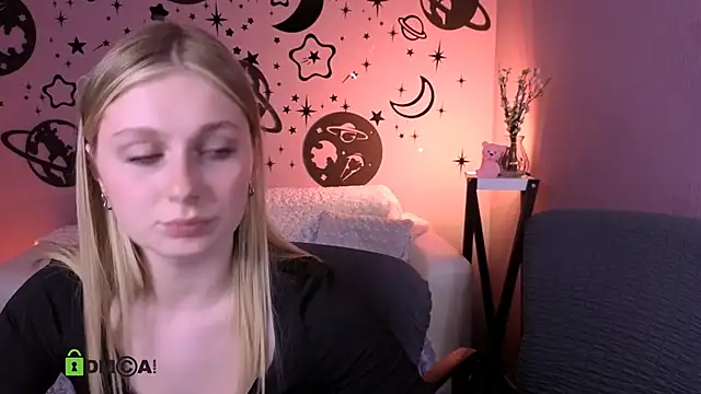 nekky_mouse Adlı Modelin Canlı XXX Sohbeti