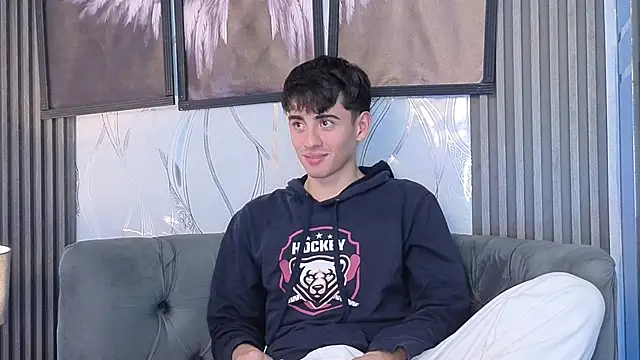 Chat +18 de demian_hot99 ao vivo