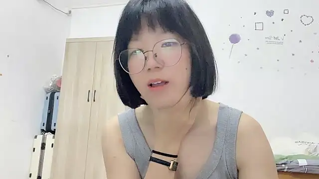 Belle-LL Show Webcam