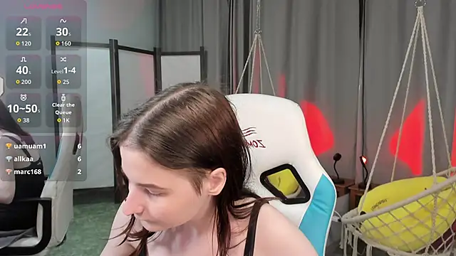 Živý XXX chat KiraDuvall