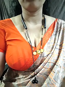 Czat XXX na żywo – bhuvana_555