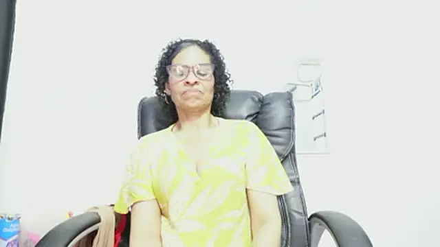 Aries_Mature's Webcam Show
