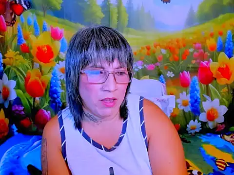 indianroxy élő XXX-chatje