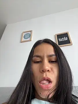 Živý XXX chat dominantandsubmissiveshow