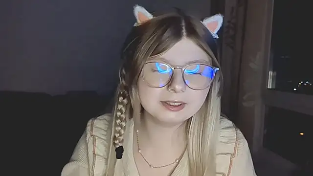 Chat +18 de YukiBlush ao vivo