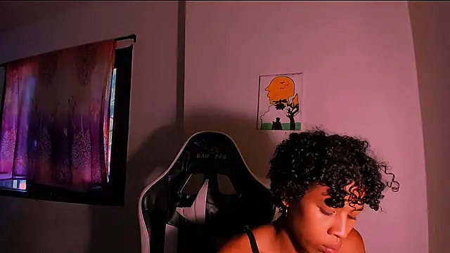 bad_girl_xxx Chat XXX in diretta
