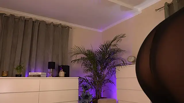 عرض كام Tinydoll_XO