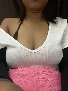 Chat +18 de Mia_656 ao vivo