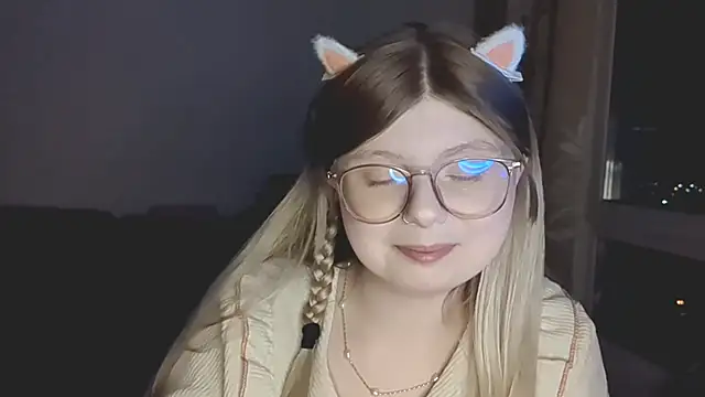 YukiBlush Chat XXX live