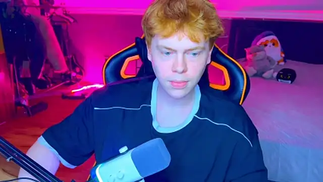 Alvin_rain Webcam Show